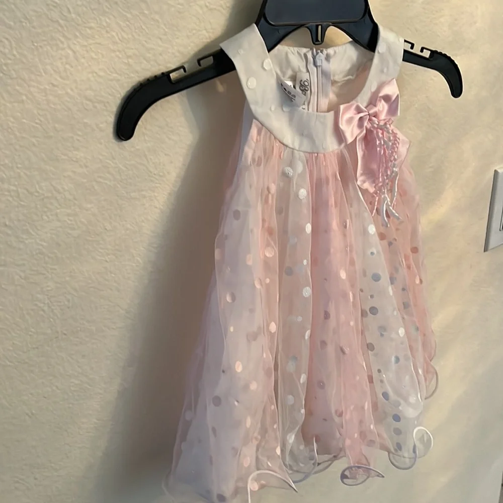 Dress - Picture 5 of 5